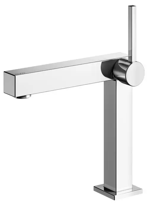 Moderne chromfarbene Armatur mit quadratischem Design und seitlichem Hebel zur Steuerung von Wasserfluss und Temperatur.